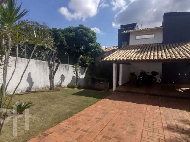 Casa com 5 quartos à venda na Praia Angelica, Lagoa Santa  por R$ 1.470.000