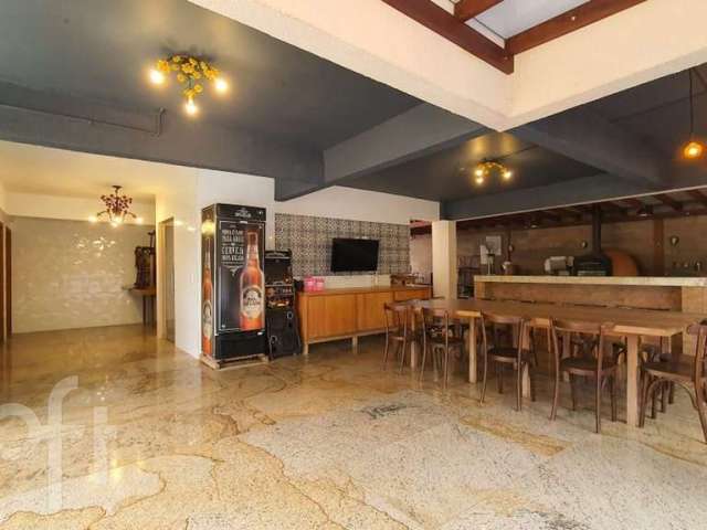 Casa em condomínio fechado com 4 quartos à venda no Portal do Sol, Contagem  por R$ 2.590.000