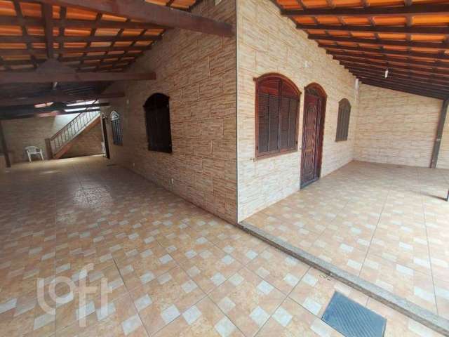 Casa com 3 quartos à venda no Dom Bosco, Belo Horizonte  por R$ 670.000