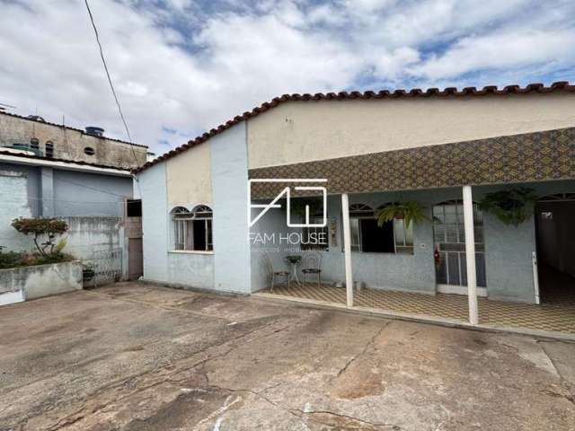 Casa com 5 quartos à venda no Dom Bosco, Belo Horizonte  por R$ 580.000