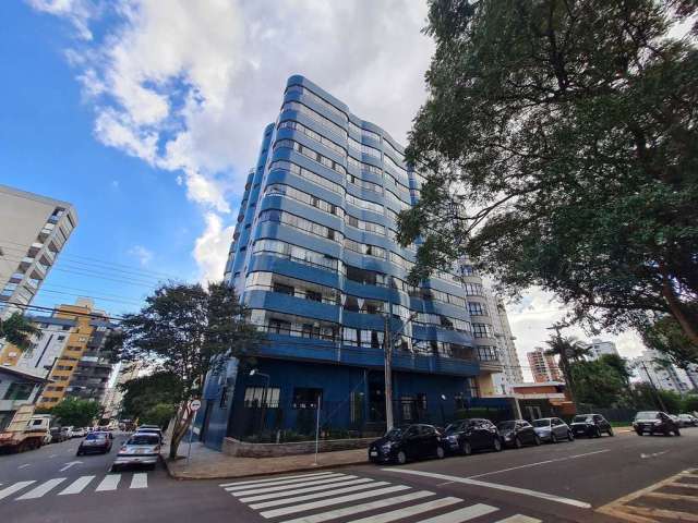 Apartamento para Venda no bairro Vila Rodrigues em Passo Fundo, 3 quartos sendo 1 suíte, 2 vagas, 200 m² de área total, 200 m² privativos,