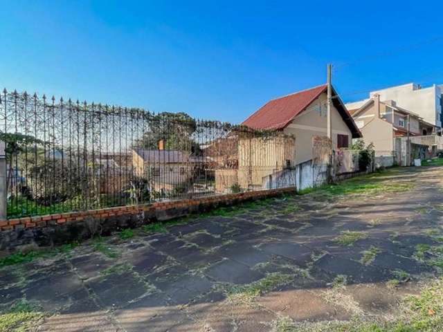 Terreno-Lote Residencial para venda  no Bairro Chácara das Pedras em Porto Alegre