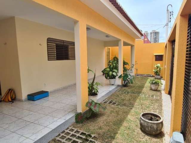 Casa em Candelaria 3/4 com 3 suites