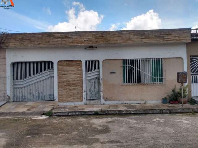 Casa no Conjunto Val Paraiso