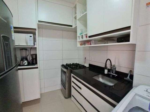 Apartamento em condomínio 2 quartos,armários planejados,43m2 privativo,centro,lauro de freitas-ba