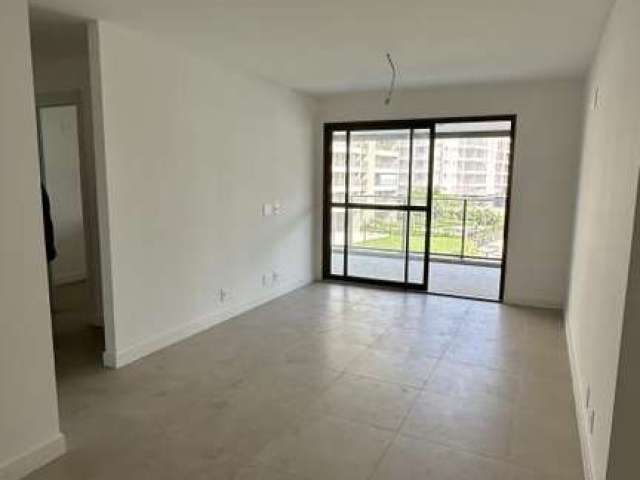 Apartamento para Venda em Rio de Janeiro, Barra da Tijuca, 3 dormitórios, 1 suíte, 3 banheiros, 2 vagas