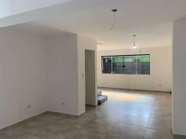 Casa Com 2 Quartos A Venda, 140M2 - Vila Mascote