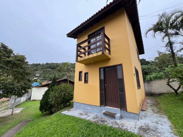 Casa na cachoeira do Bom Jesus com escritura pública