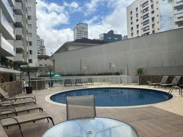 Apartamento no Boqueirão a uma quadra da praia