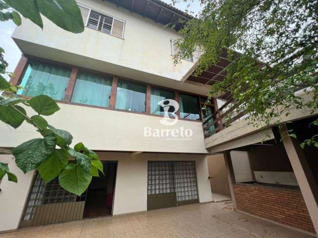 Casa com 4 dormitórios à venda, 359 m² por R$ 1.600.000,00 - Quebec - Londrina/PR