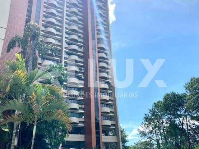 Apartamento em condomínio à venda por R$685.000 em Alphaville, Santana de Parnaíba SP