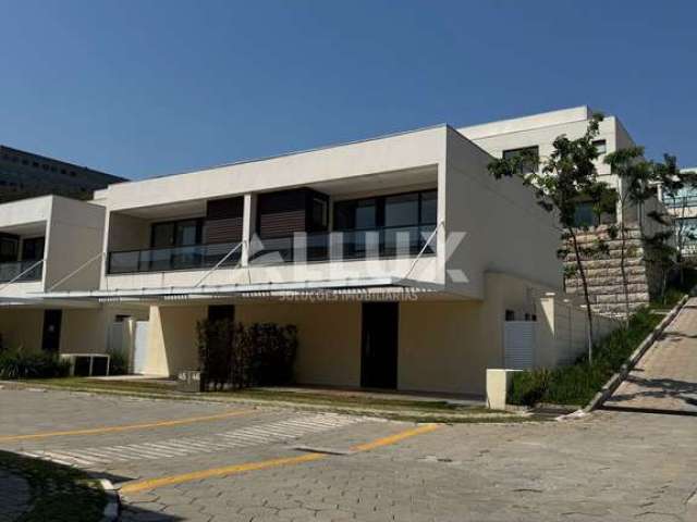 Casa para locação por R$ 8.000,00 em Alphaville, Santana de Parnaíba SP