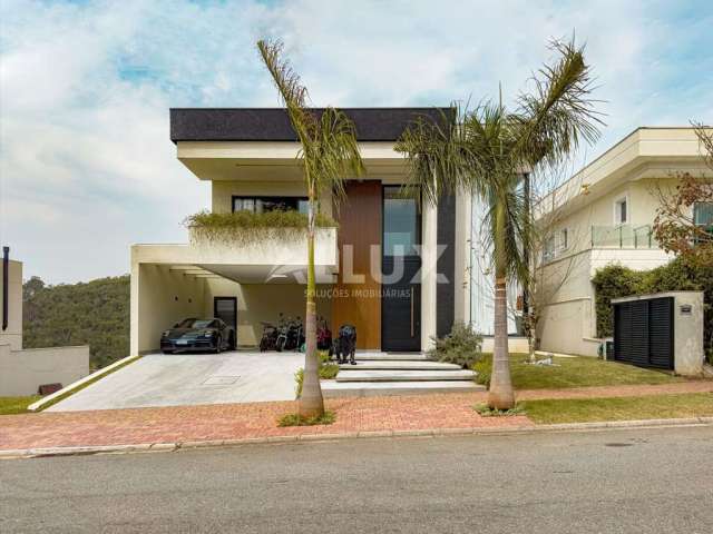 Casa à venda por R$ 6.200.000,00 em Alphaville, Santana de Parnaíba SP