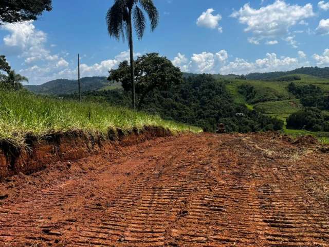 Santa Isabel – Bairro Itapeti: Lotes Exclusivos para Quem Busca Qualidade de Vida