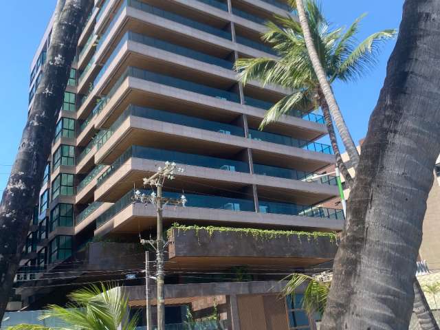 Apartamento pra venda com 4 suítes com 425m2, frente Mar em Maceió