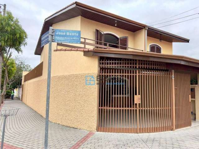 Casa com 3 dormitórios à venda, 172 m² por R$ 850.000,00 - Bosque dos Eucaliptos - São José dos Campos/SP