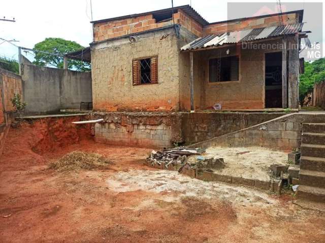 Casa para Venda em Esmeraldas, Novo Retiro, 3 dormitórios, 1 banheiro, 3 vagas