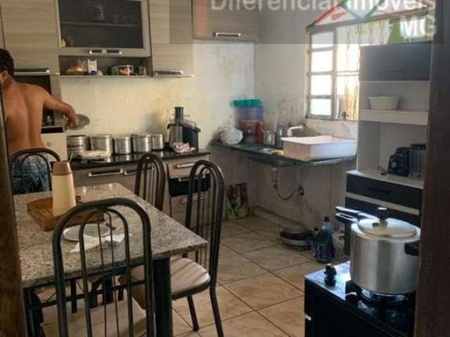 Casa para Venda em Esmeraldas, Recanto Verde, 2 dormitórios, 1 banheiro, 2 vagas