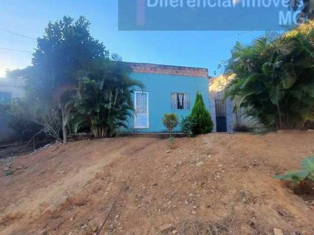 Casa para Venda em Contagem, Buganville, 3 dormitórios, 2 banheiros, 3 vagas