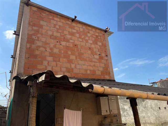 Casa para Venda em Betim, Icaivera, 2 dormitórios, 1 suíte, 2 banheiros, 2 vagas