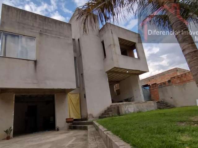 Casa para Venda em Esmeraldas, Monte Sinai, 3 dormitórios, 1 suíte, 3 banheiros, 3 vagas