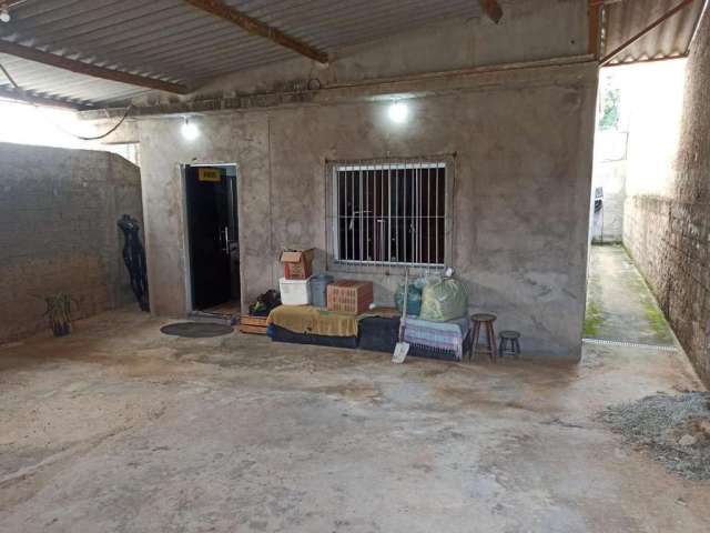 Casa para Venda em Contagem, Chácara, 3 dormitórios, 1 banheiro, 2 vagas