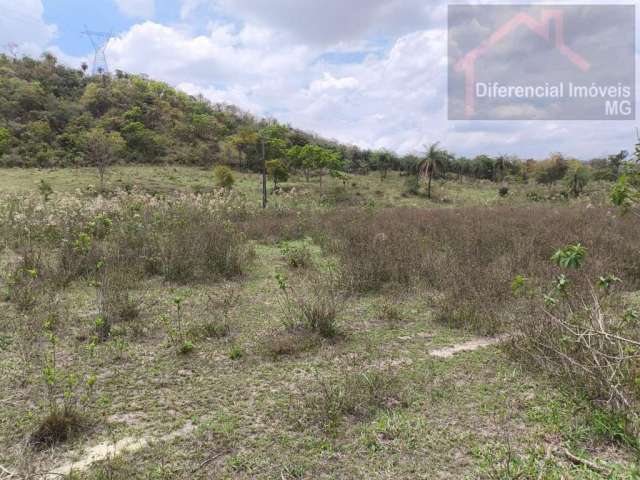 Fazendinha para Venda em Esmeraldas, Serra Negra