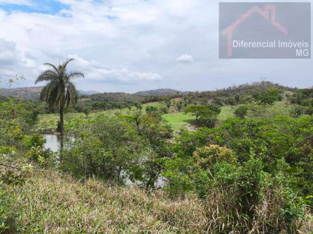 Fazendinha para Venda em Esmeraldas, Serra Negra