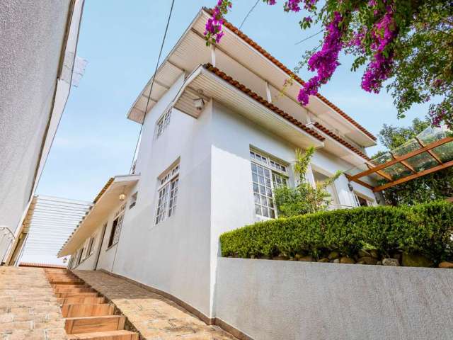 Casa com 3 quartos à venda na Rua Humberto Geronasso, Barreirinha, Curitiba, 260 m2 por R$ 1.059.000