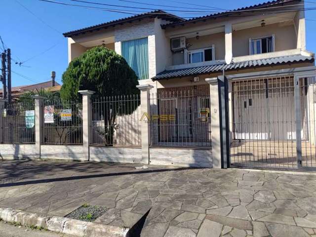 Casa grande, aceita pet, churrasqueira, lareira, 2 suites, piscina, financia