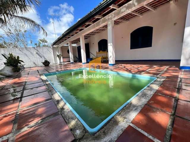 Casa com piscina em Matinhos