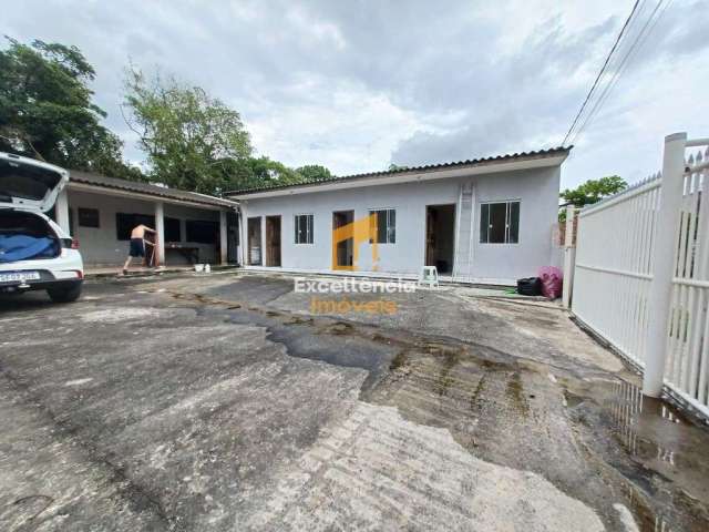 Casa com amplo espaço de terreno no Grajaú