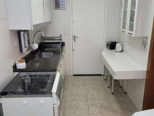 Apartamento à venda com 74 m²  na Vila Gumercindo por R$ 600.000,00