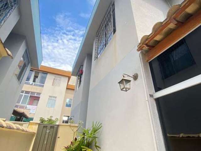 Casa com 2 quartos à venda na Rua Olavo Bilac, Santa Mônica, Belo Horizonte, 45 m2 por R$ 205.000