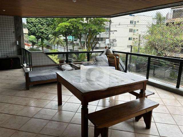 Patrimovel vende apartamento de 3 quartos no Recreio