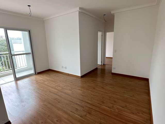 Excelente apartamento com quintal na Vila Bocaina