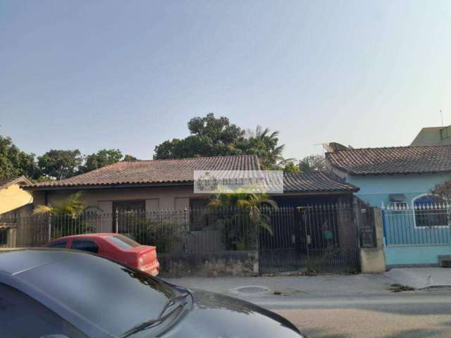 Casa com 3 dormitórios à venda por R$ 470.000,00 - Centro - Araruama/RJ