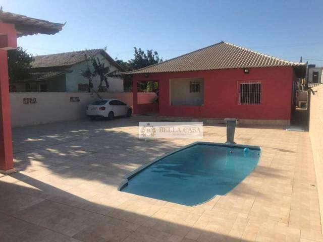 Casa com 3 dormitórios à venda, 160 m² por R$ 280.000,00 - Barbudo - Araruama/RJ