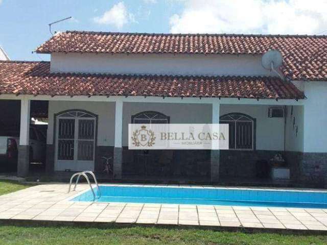 Casa com 3 dormitórios à venda, 300 m² por R$ 330.000,00 - Três Vendas - Araruama/RJ