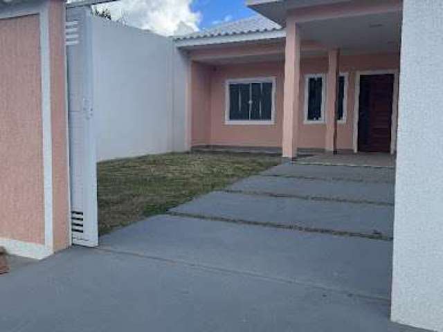 Casa com 3 dormitórios à venda, 95 m² por R$ 430.000,00 - Parati - Araruama/RJ