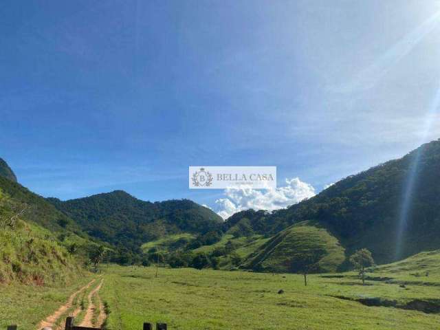 Fazenda com 3 dormitórios à venda, 3678400 m² por R$ 9.120.000,00 - Mirante do Poeta - Casimiro de Abreu/RJ