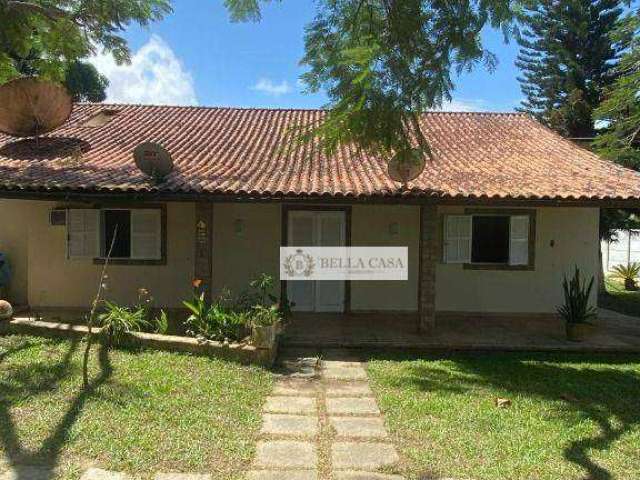 Casa com 3 dormitórios à venda, 300 m² por R$ 750.000,00 - Coqueiral - Araruama/RJ