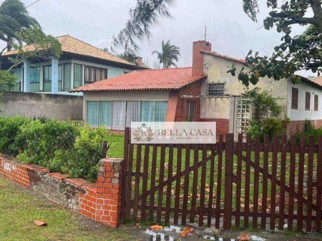 Casa com 4 dormitórios à venda, 300 m² por R$ 1.200.000 - Pontinha - Araruama/RJ