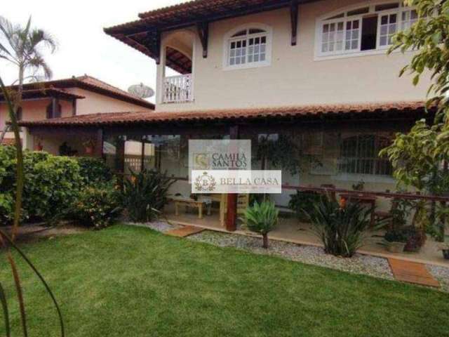 Casa com 3 dormitórios à venda, 250 m² por R$ 850.000,00 - Praca da Bandeira - Araruama/RJ