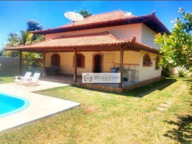 Casa com 3 dormitórios à venda, 100 m² por R$ 300.000,00 - Parati - Araruama/RJ