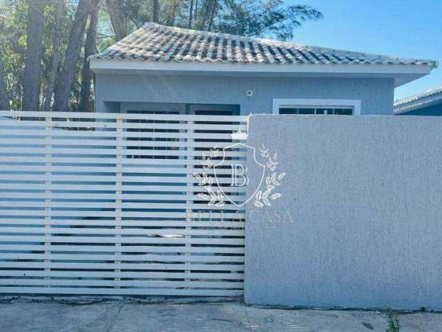 Casa com 2 dormitórios à venda, 69 m² por R$ 290.000,00 - Bananeiras - Araruama/RJ