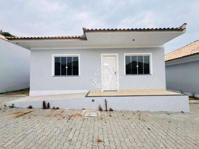 Casa com 2 dormitórios à venda, 68 m² por R$ 225.000,00 - Hospício - Araruama/RJ