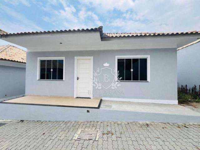 Casa com 2 dormitórios à venda, 68 m² por R$ 225.000,00 - Hospício - Araruama/RJ