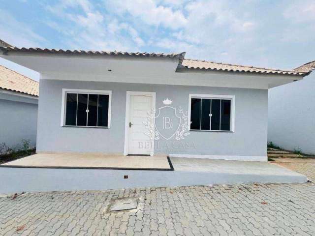 Casa com 2 dormitórios à venda, 68 m² por R$ 225.000,00 - Hospício - Araruama/RJ