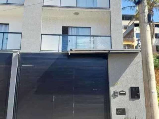 Casa com 3 quartos à venda na Rua Escoteiro Fernando César, Nova Era, Juiz de Fora, 224 m2 por R$ 689.000